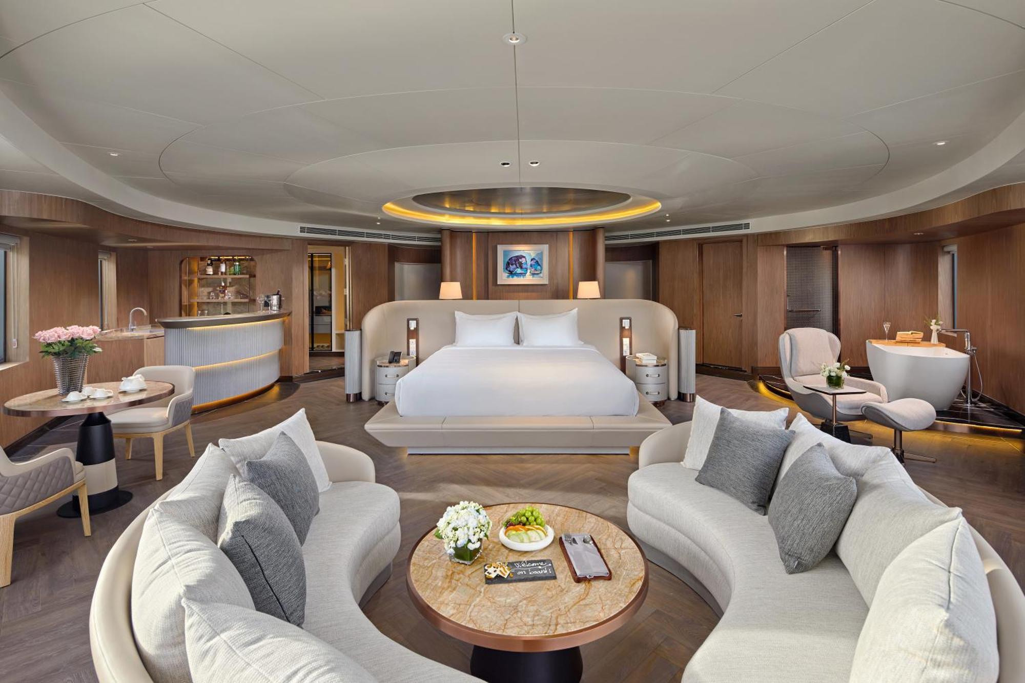 Grand Pioneers Halong Bay Cruise 2 Ha Long Exterior foto